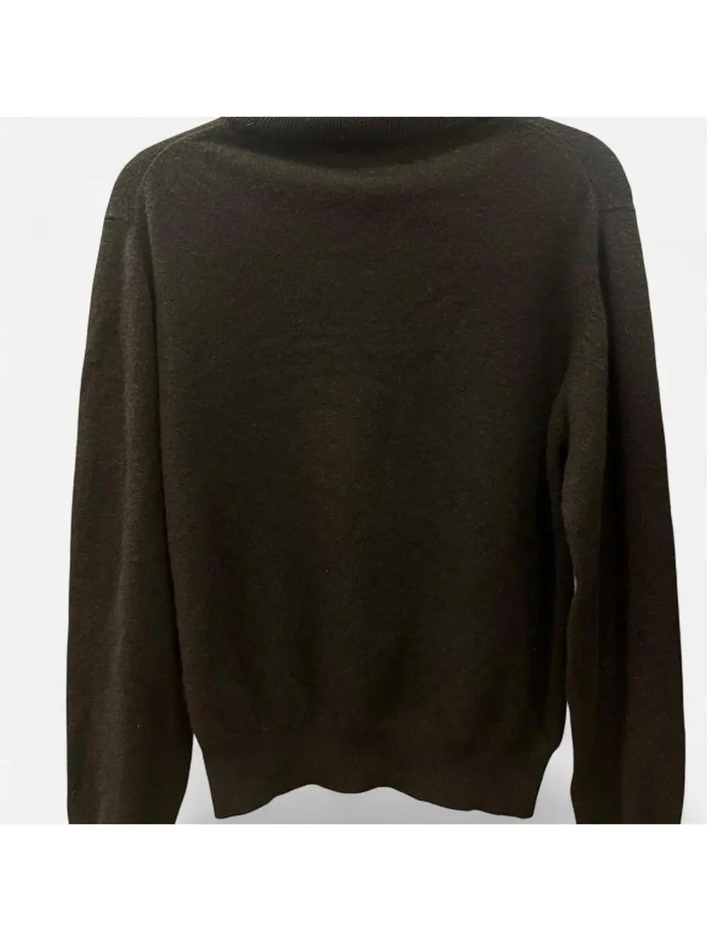 Westbound - Black cashmere mock turtleneck sweater #cashmere #turtleneck